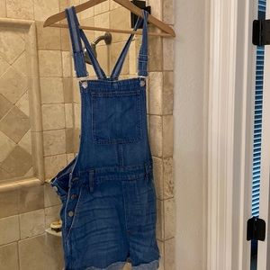 Never worn overalls !!